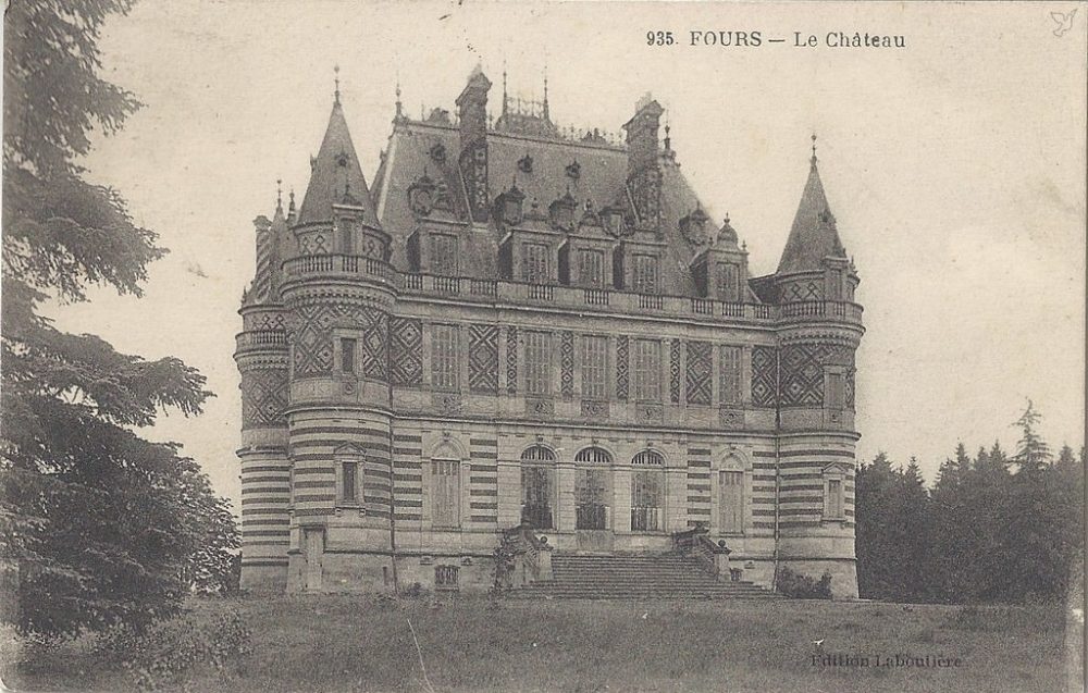 Le château de Thaix