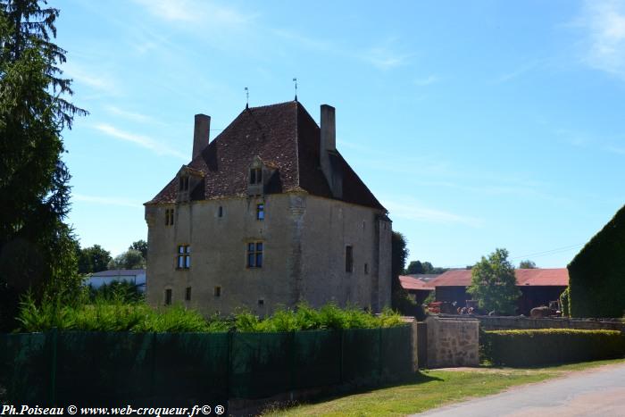 Prieuré de Lurcy-le-Bourg