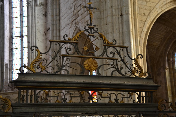 Église de Varzy vue de l'intérieur