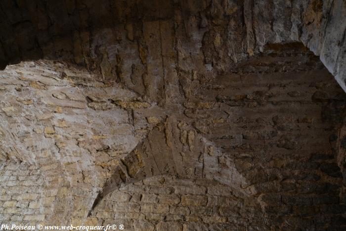 cave Monastère Saint-Léonard