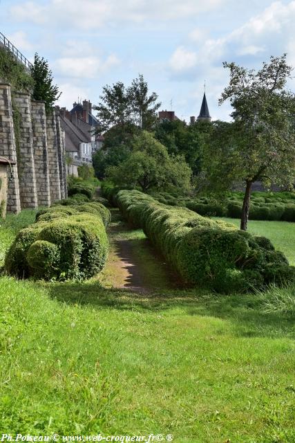 Château de Châtillon en Bazois Nièvre Passion