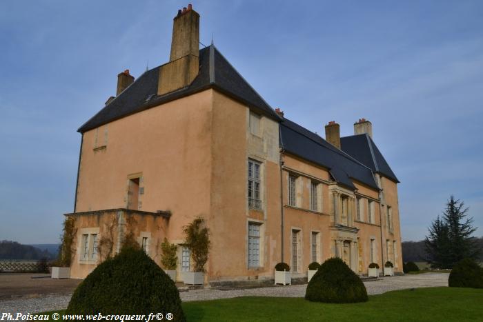 Château de Beaumont la Férrière Nièvre Passion