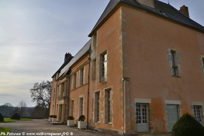 Château de Beaumont la Férrière Nièvre Passion