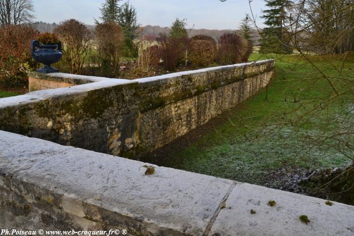 Château de Beaumont la Férrière Nièvre Passion