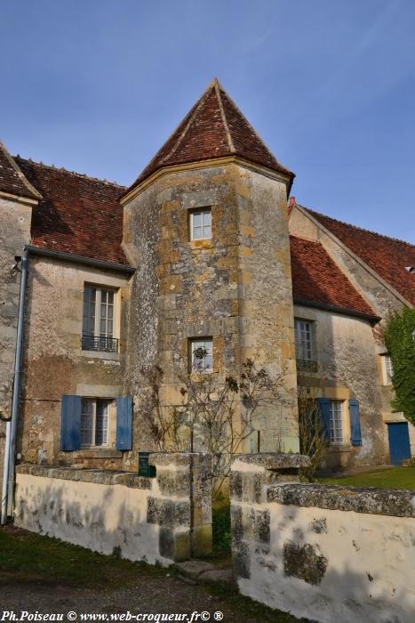 Château de Beaumont la Férrière Nièvre Passion