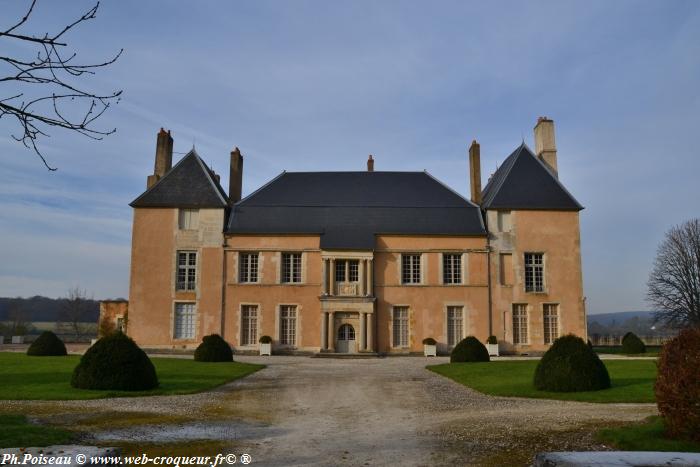 Château de Beaumont la Férrière Nièvre Passion