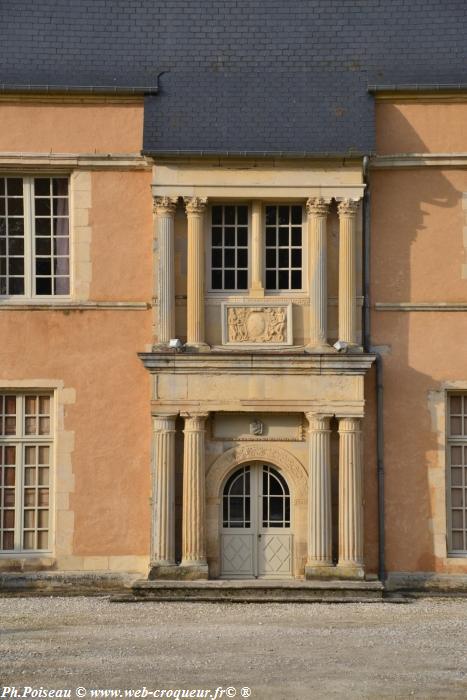 Château de Beaumont la Férrière Nièvre Passion