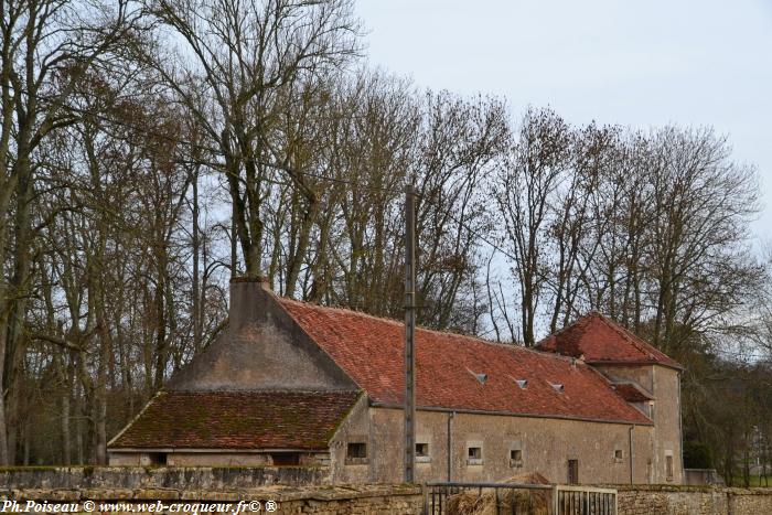 Château de Bazarnes Nièvre Passion