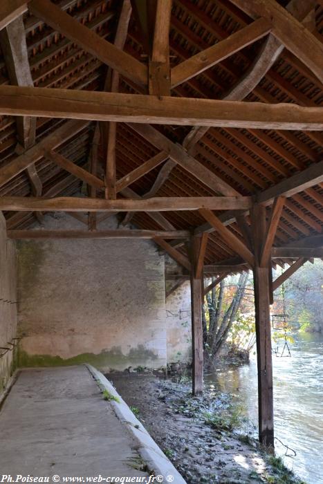 Lavoir du Saulet de Corbigny