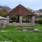 Lavoir de Crux la Ville
