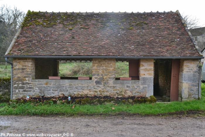 Lavoir de Neuzy