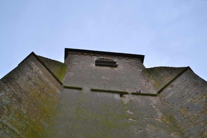 Église du Château de Saint Pierre du Mont Nièvre Passion