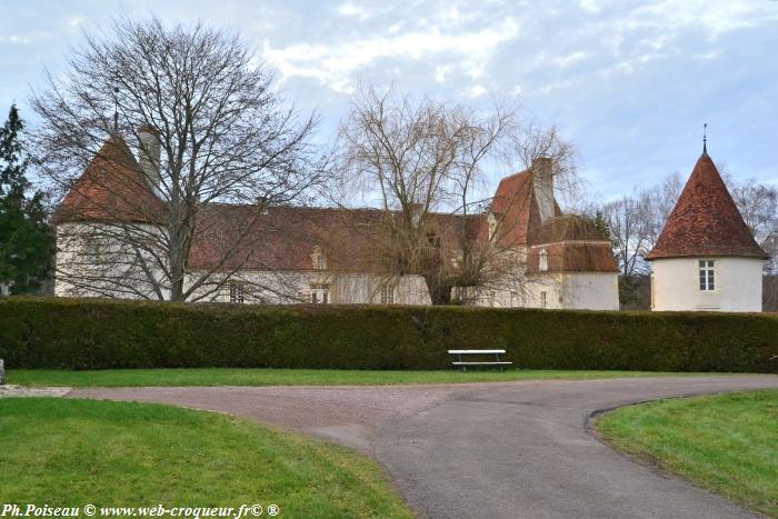 Château de Brinon sur Beuvron