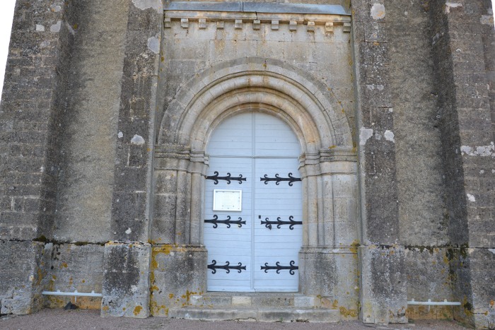 Église d’Arzembouy un beau patrimoine