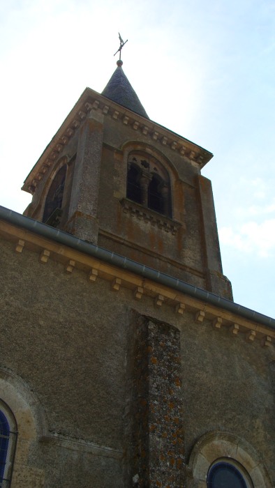 Église d’Arzembouy un beau patrimoine