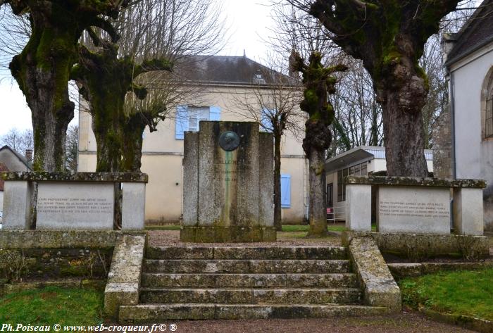 Achille Millien de Beaumont-la-Ferrière