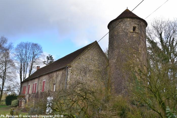 Château de Dompierre-sur-Nièvre