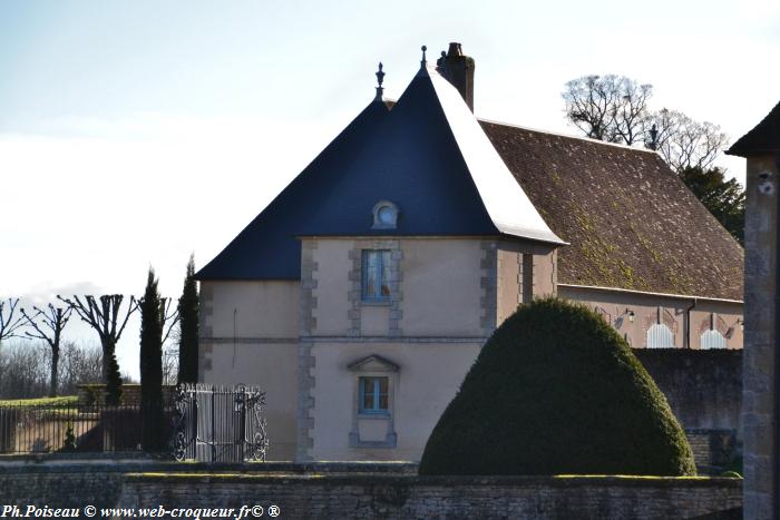 Château de Menou Nièvre Passion