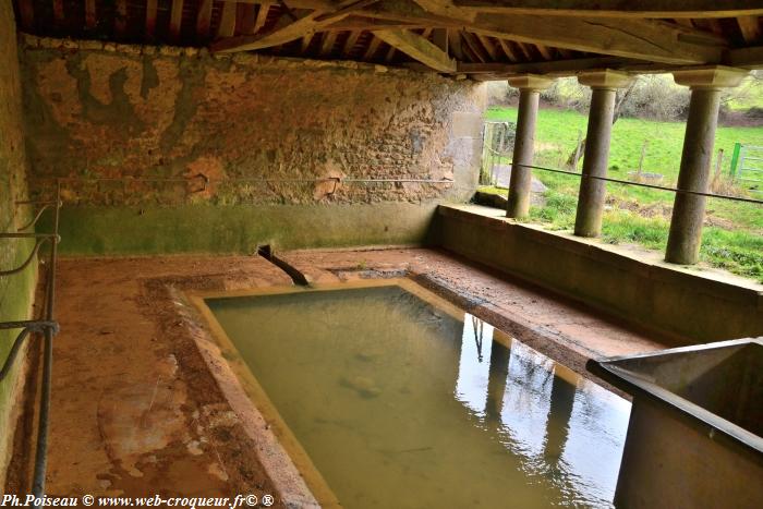 Lavoir de Mhers Nièvre Passion