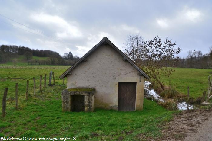 Lavoir de Dompierre sur Nièvre