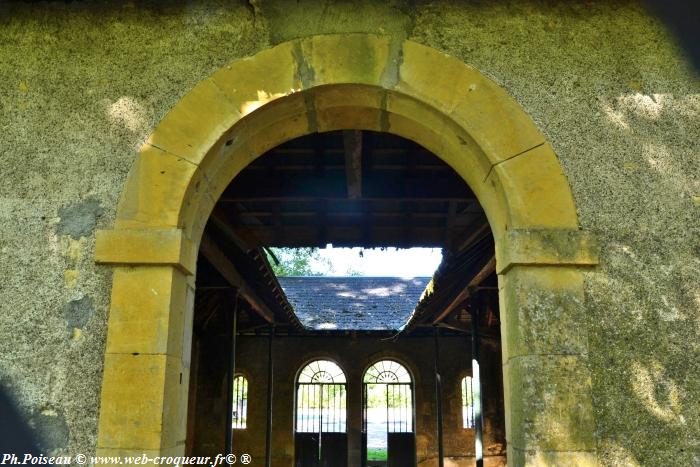 Lavoir Fontaine du Bouillon Nièvre Passion