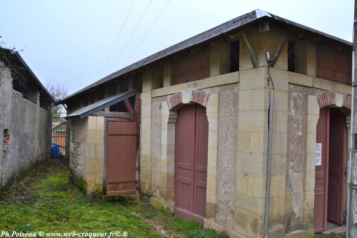 Lavoir de Châteauneuf Val de Bargis