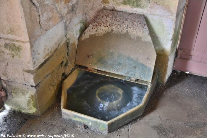 Lavoir de Châteauneuf-Val-de-Bargis Nièvre Passion