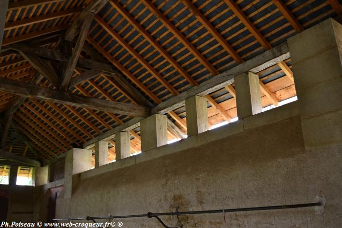 Lavoir de Châteauneuf-Val-de-Bargis Nièvre Passion