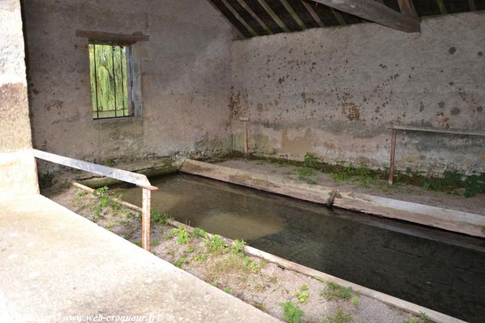 Grand lavoir de Moussy Nièvre Passion