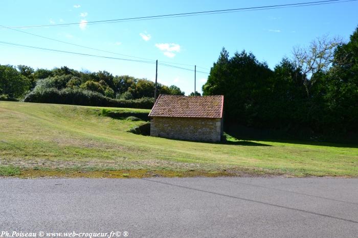 Petit Lavoir de Moussy