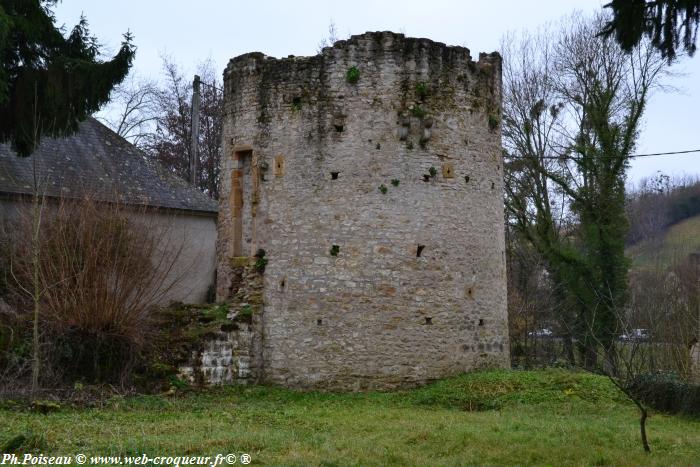 Tour des pendus de Prémery