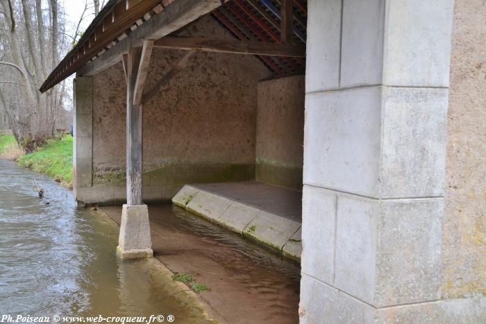 Lavoir de Chitry les Mines