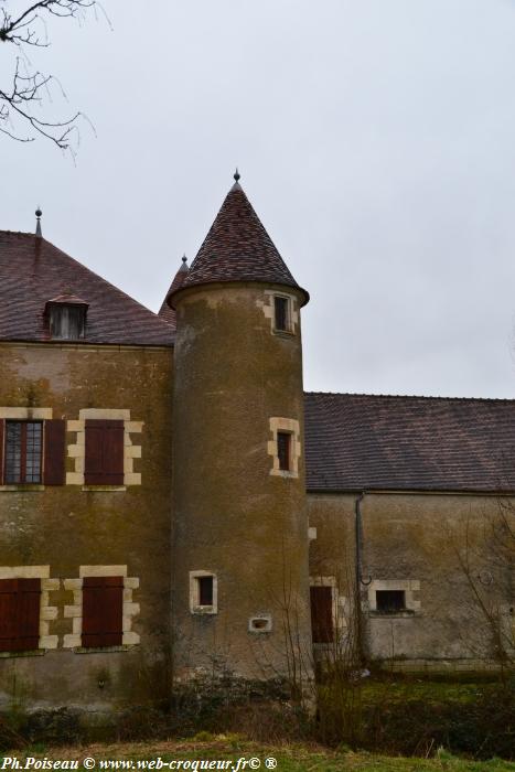 Château de Villiers Menestreau Nièvre Passion