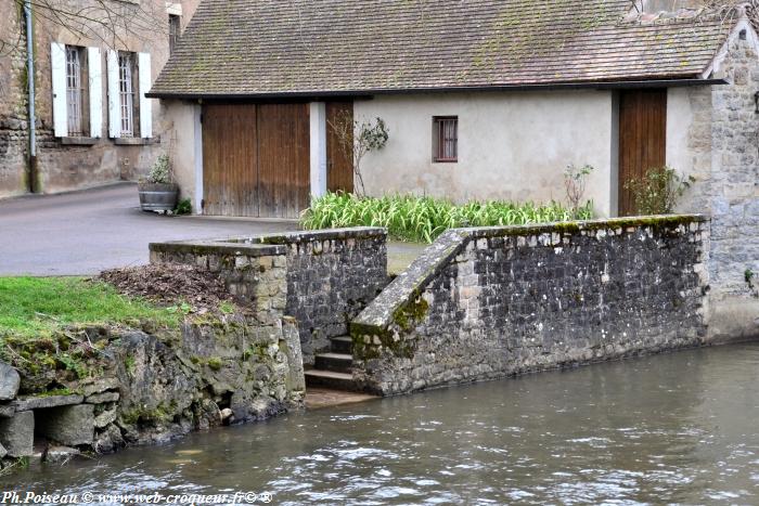 Lavoir Lavoignat de Corbigny