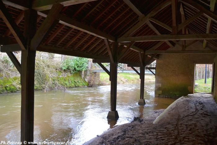 Lavoir Lavoignat de Corbigny