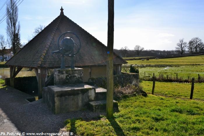 Lavoir d'Achun Nièvre Passion