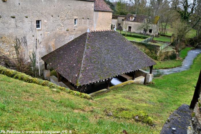 Lavoir de la "Fontaine aux canards"