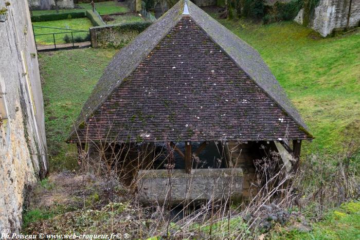 Lavoir de la "Fontaine aux canards"