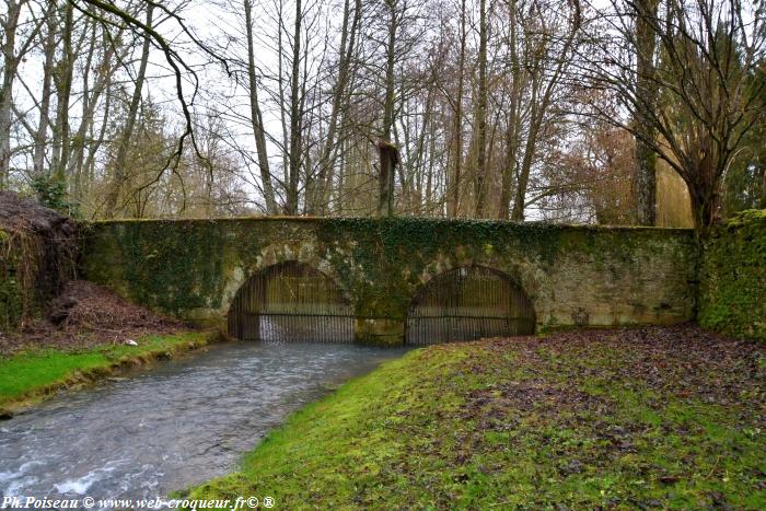 Lavoir de la "Fontaine aux canards"