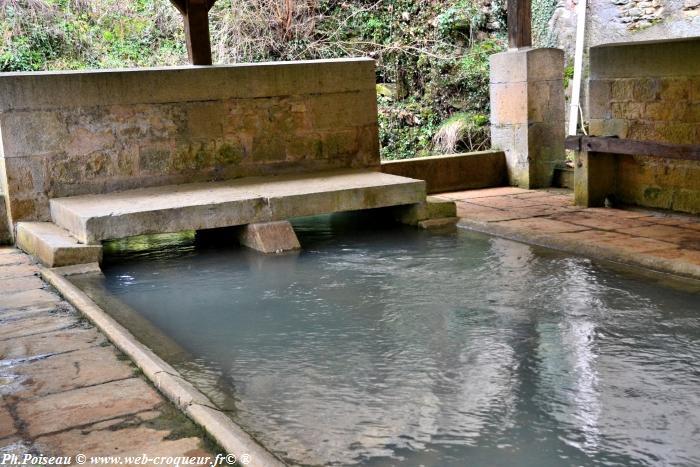 Lavoir de Corvol d'Embernard Nièvre Passion