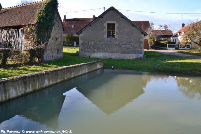 Lavoir de Les Duprés Nièvre Passion