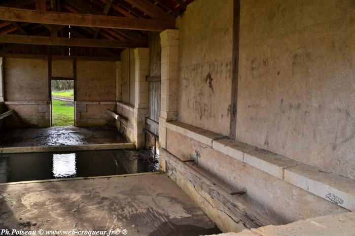 lavoir de Raveau Nièvre Passion