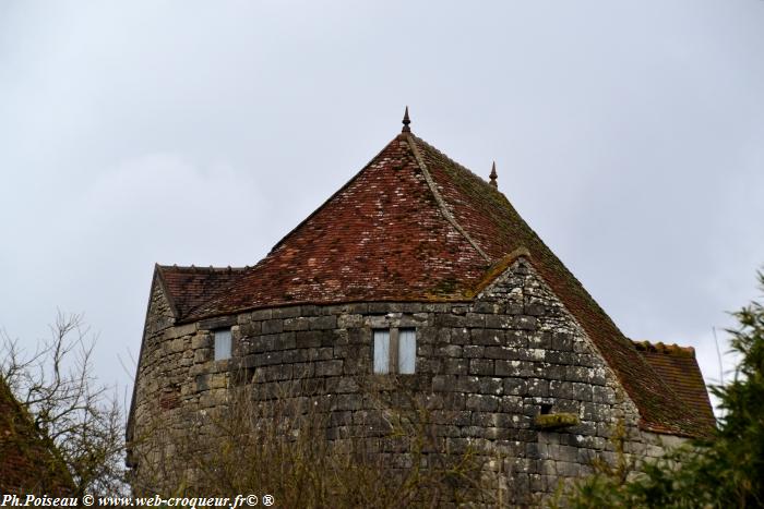 Château la Motte-Josserand Nièvre Passion