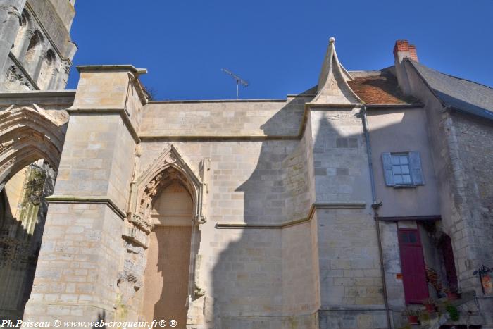 L'Abbaye Notre Dame de La Charité Nièvre Passion