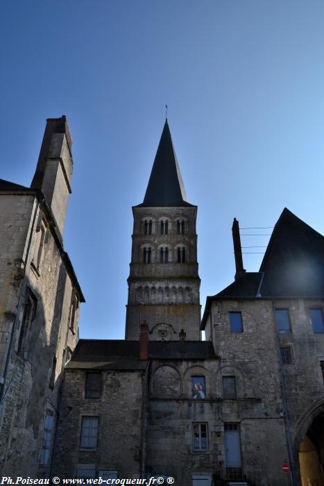 L'Abbaye Notre Dame de La Charité Nièvre Passion