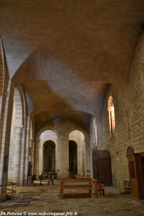 L'Abbaye Notre Dame de La Charité Nièvre Passion