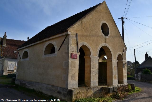 Lavoir dans Les Crisenons un beau patrimoine