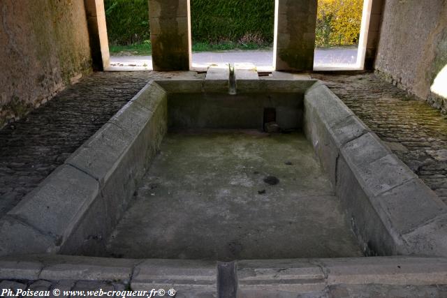 Lavoir dans Les Crisenon