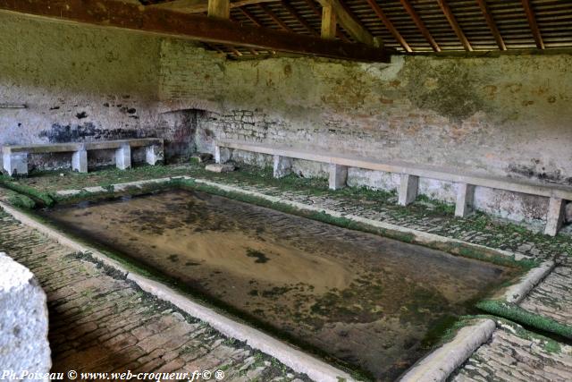 Lavoir de Chazeuil du Grand Fond