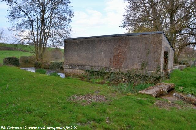 Lavoir de l'étang de Chazeuil Nièvre Passion